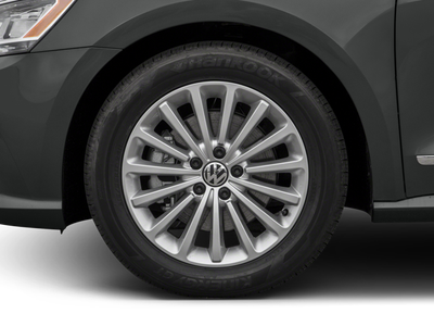 2017 Volkswagen Passat 1.8T SE