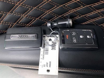 2022 Jeep Grand Cherokee Summit