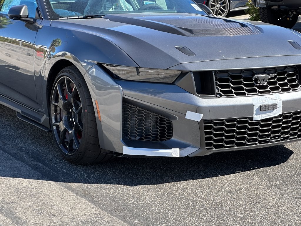 2026 Ford Mustang Dark Horse