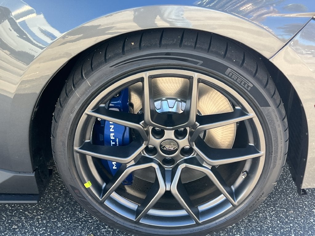 2026 Ford Mustang Dark Horse