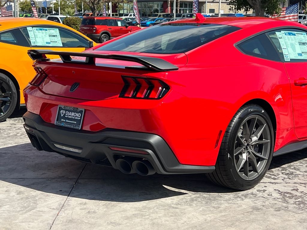 2026 Ford Mustang Dark Horse