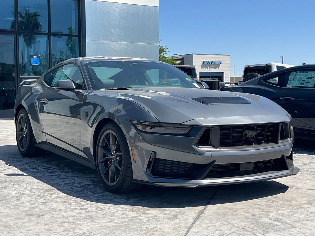 2026 Ford Mustang Dark Horse