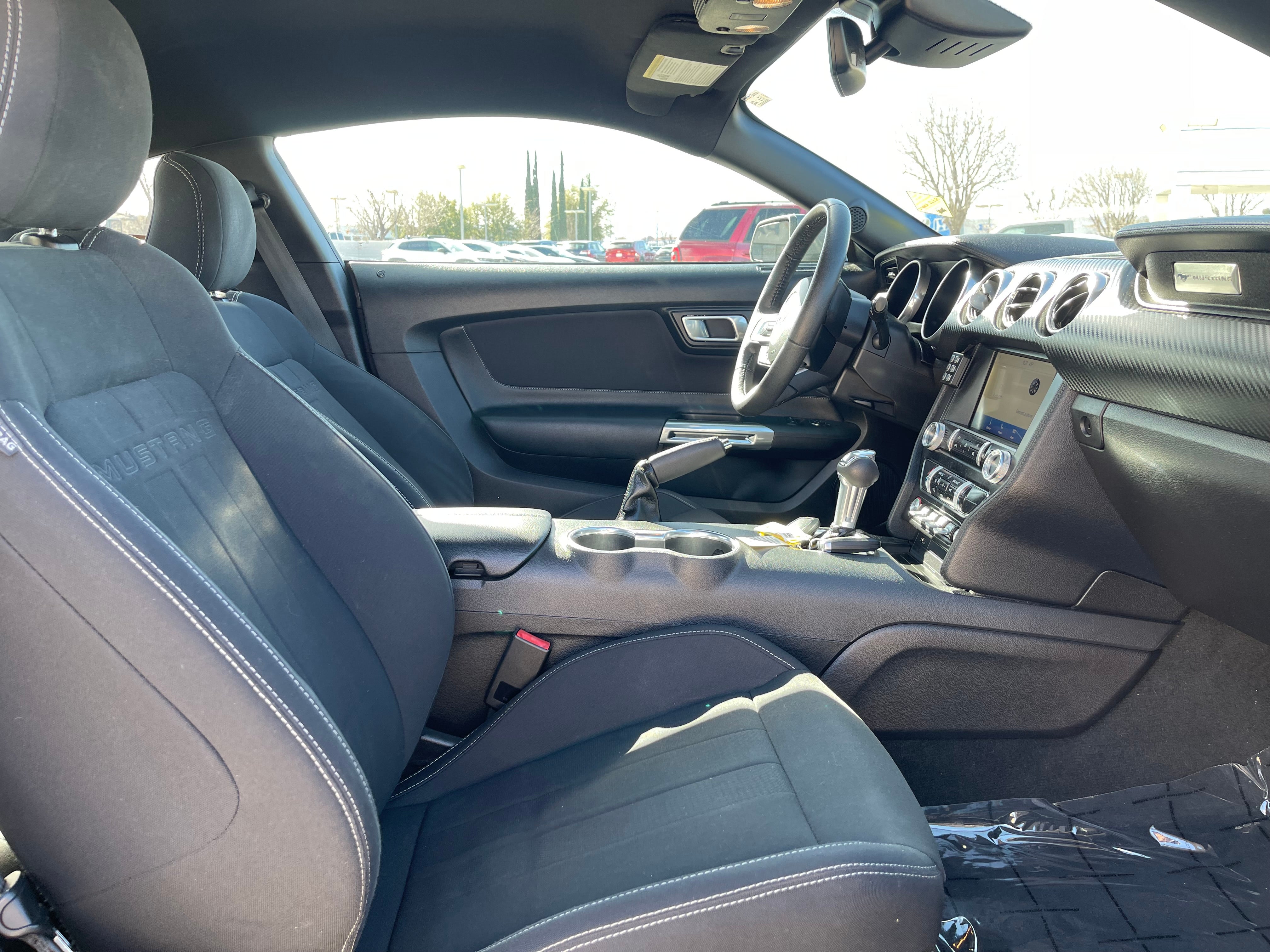 2022 Ford Mustang EcoBoost