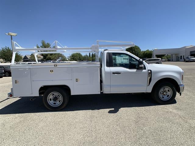 2025 Ford Super Duty F-350 SRW XL 2WD Reg Cab 145" WB 60" CA