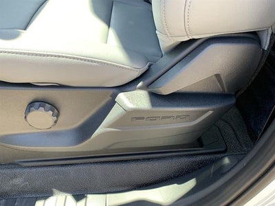 2025 Ford Super Duty F-350 SRW XL 2WD Reg Cab 145" WB 60" CA