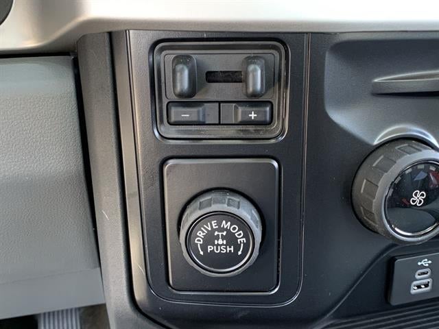 2025 Ford Super Duty F-350 SRW XL 2WD Reg Cab 145" WB 60" CA