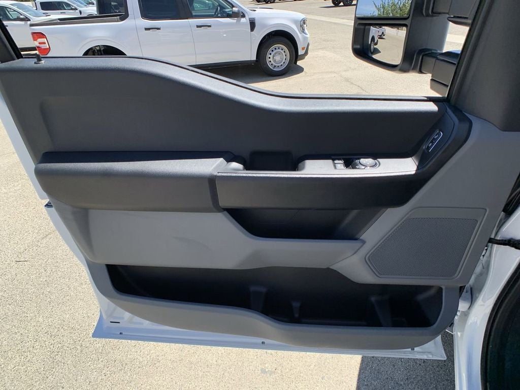 2025 Ford F-350SD XL