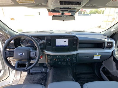 2025 Ford Super Duty F-350 DRW XL 2WD Reg Cab 169" WB 84" CA