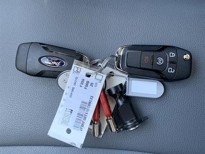 2025 Ford Super Duty F-350 DRW XL 2WD Reg Cab 169" WB 84" CA