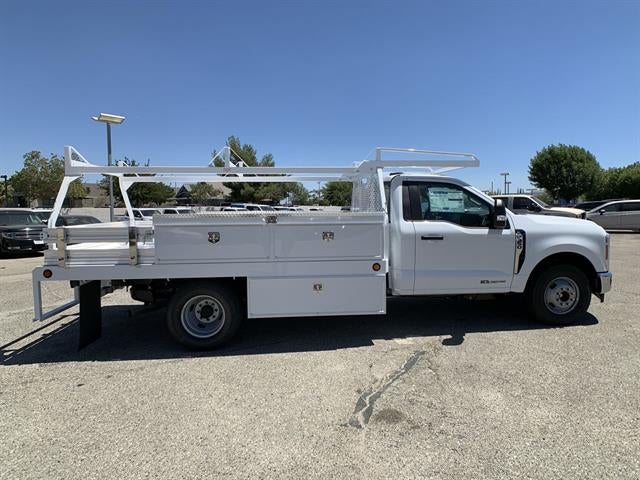 2025 Ford Super Duty F-350 DRW XL 2WD Reg Cab 169" WB 84" CA