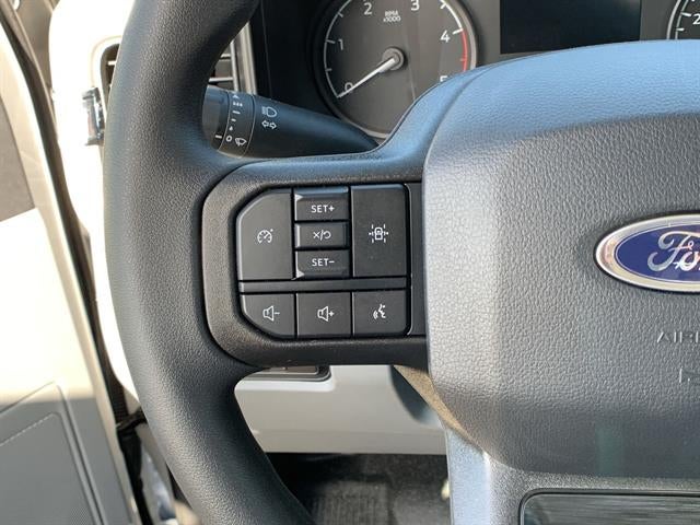 2025 Ford Super Duty F-350 DRW XL 2WD Reg Cab 169" WB 84" CA