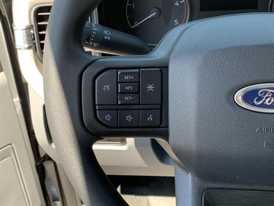 2025 Ford Super Duty F-350 DRW XL 2WD Reg Cab 169" WB 84" CA