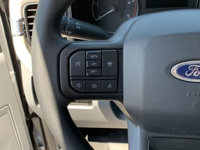 2025 Ford Super Duty F-350 DRW XL 2WD Reg Cab 169" WB 84" CA