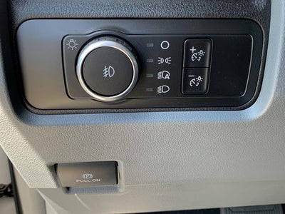 2025 Ford Super Duty F-350 DRW XL 2WD Reg Cab 169" WB 84" CA