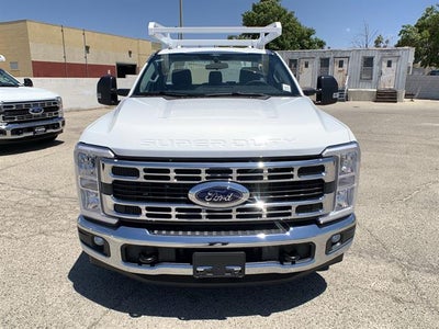 2025 Ford Super Duty F-350 DRW XL 2WD Reg Cab 169" WB 84" CA