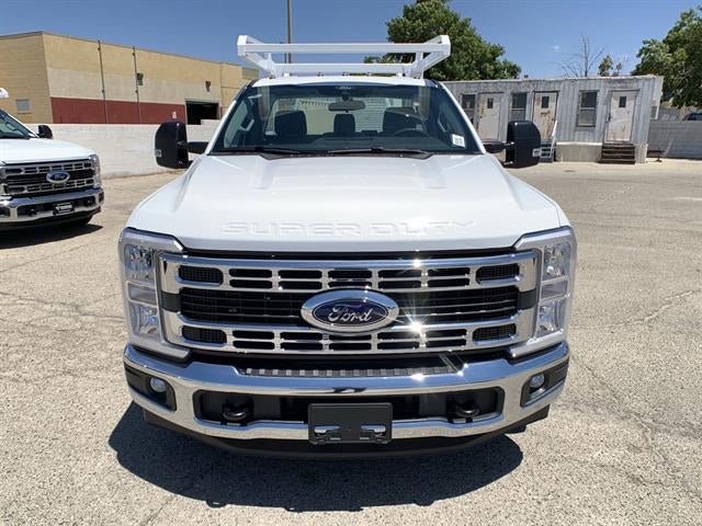 2025 Ford Super Duty F-350 DRW XL 2WD Reg Cab 169" WB 84" CA