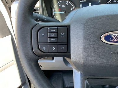 2025 Ford Super Duty F-350 DRW XL 2WD Reg Cab 169" WB 84" CA