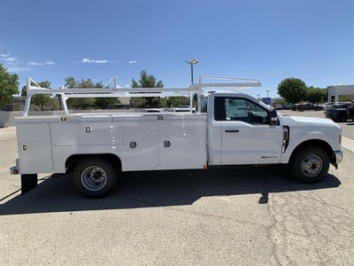 2025 Ford Super Duty F-350 DRW XL 2WD Reg Cab 169" WB 84" CA