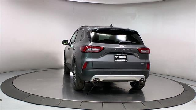 2025 Ford Escape PHEV FWD