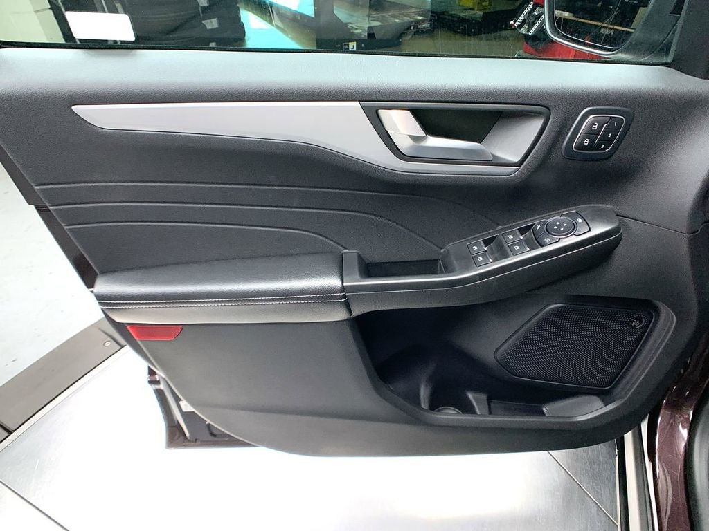 2023 Ford Escape Plug-In Hybrid Base