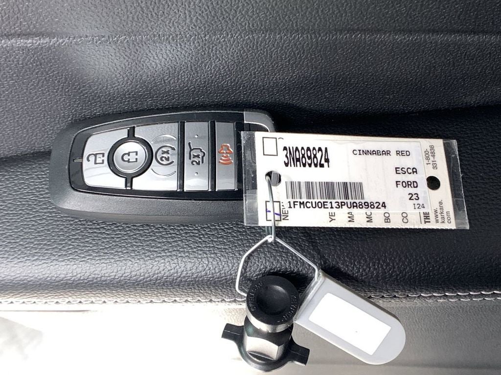 2023 Ford Escape Plug-In Hybrid Base