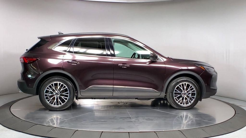 2023 Ford Escape Plug-In Hybrid Base