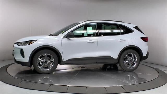 2025 Ford Escape ST-Line FWD