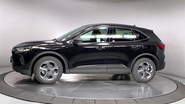 2025 Ford Escape ST-Line FWD