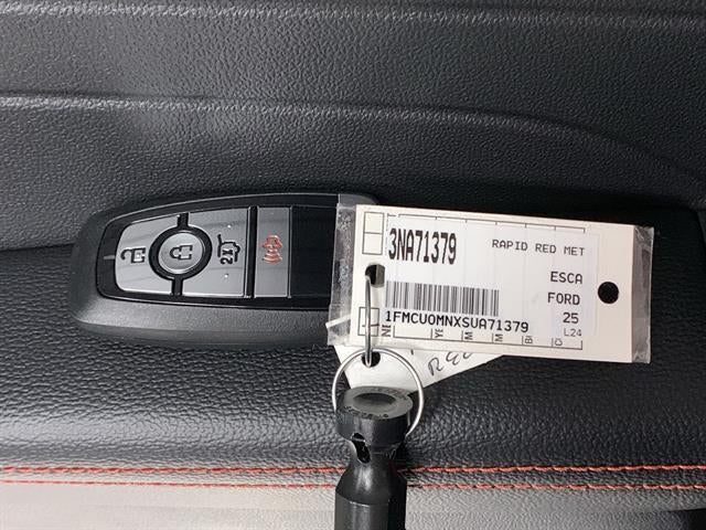 2025 Ford Escape ST-Line FWD