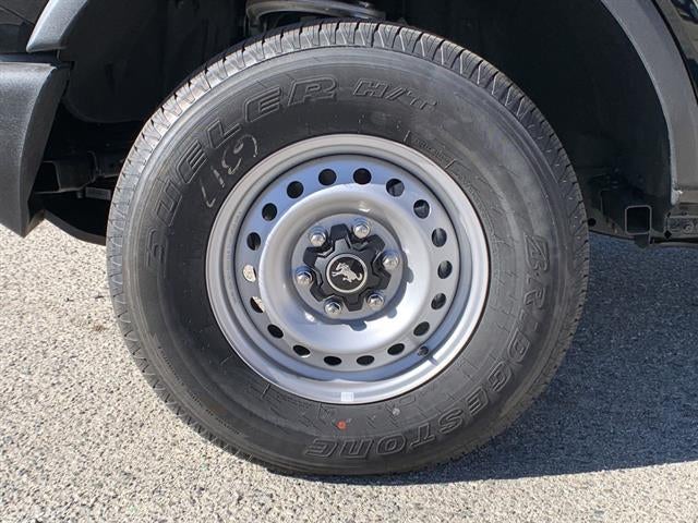 2025 Ford Bronco Base 4 Door 4x4