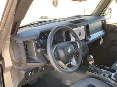 2025 Ford Bronco Base 4 Door 4x4