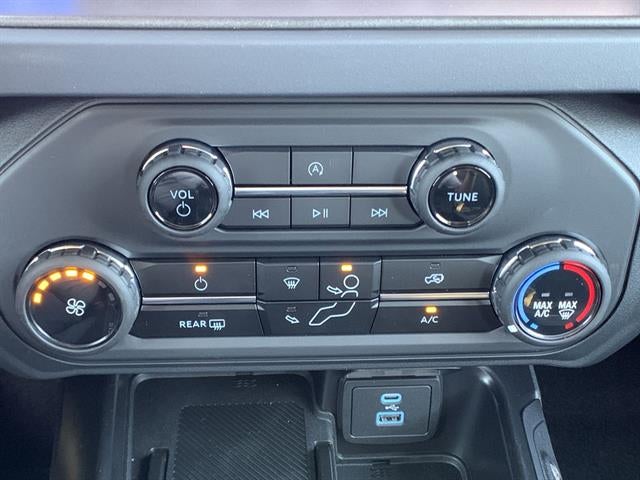 2025 Ford Bronco Base 4 Door 4x4