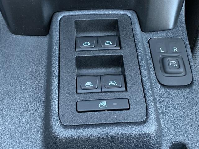 2025 Ford Bronco Base 4 Door 4x4