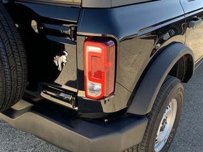 2025 Ford Bronco Base 4 Door 4x4