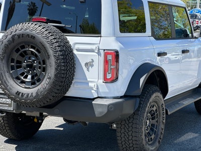 2026 Ford Bronco Outer Banks 4 Door 4x4