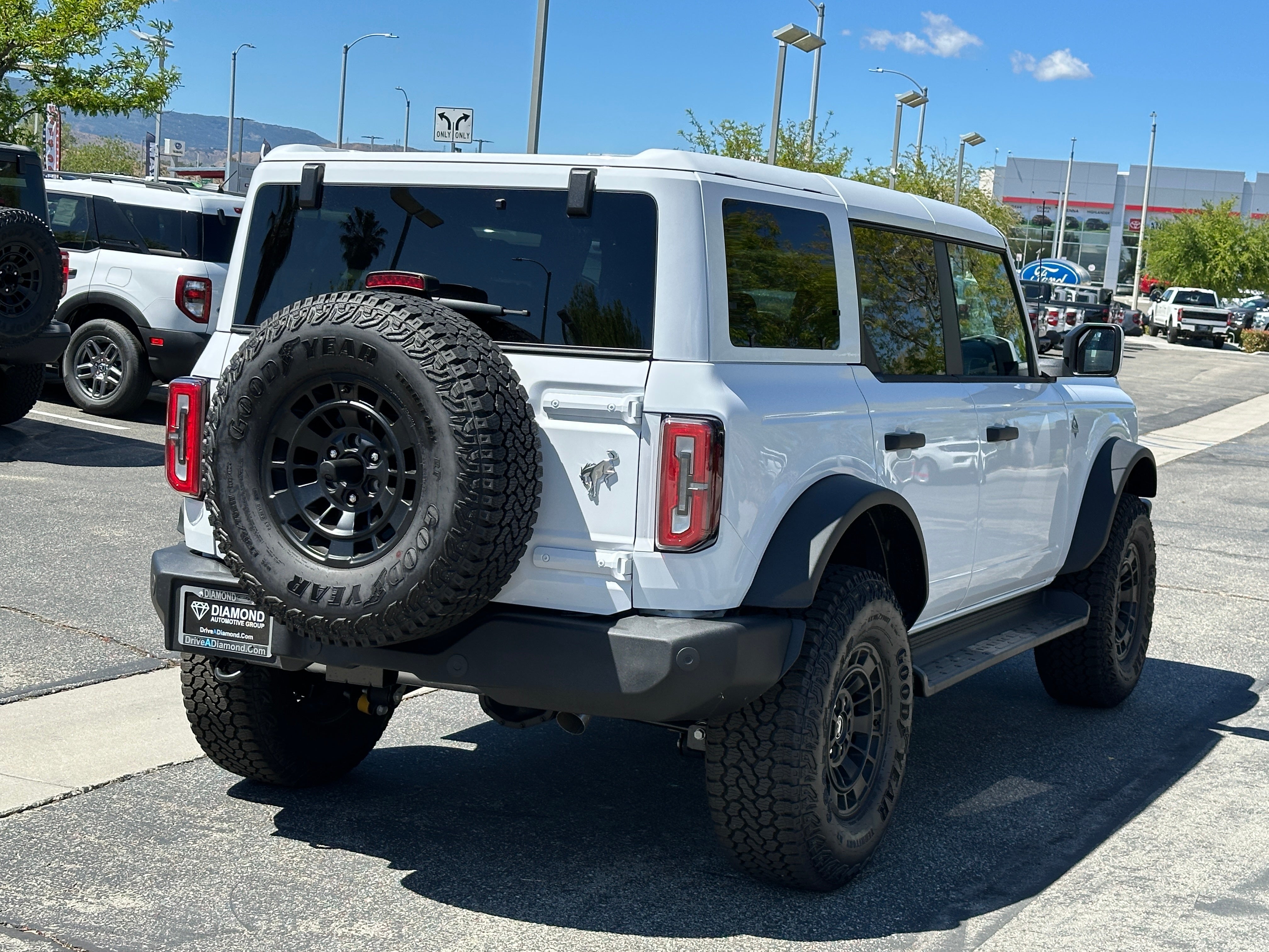 2026 Ford Bronco Outer Banks 4 Door 4x4