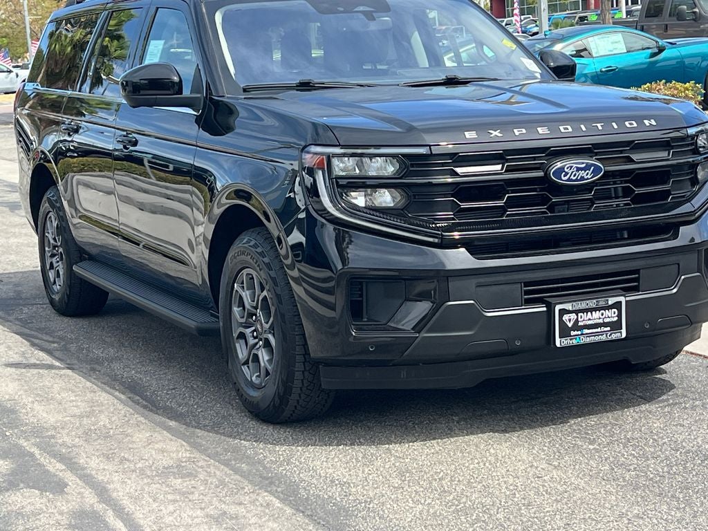 2025 Ford Expedition Max Active max