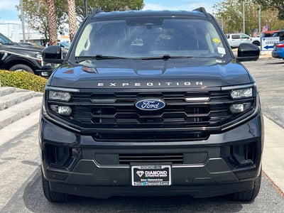 2025 Ford Expedition Max Active max