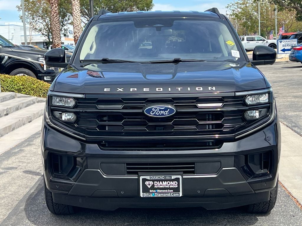 2025 Ford Expedition Max Active max
