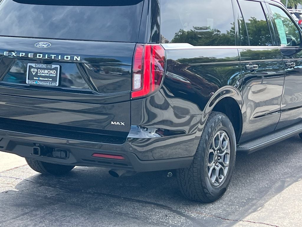 2025 Ford Expedition Max Active max