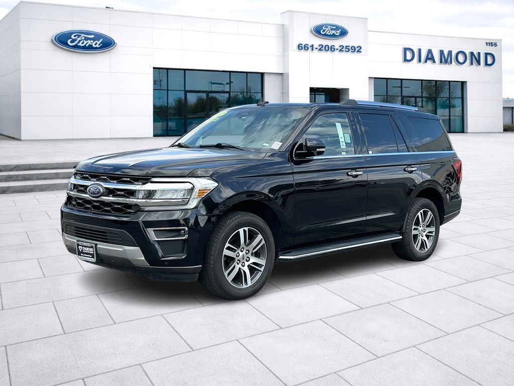 2022 Ford Expedition Limited's photo
