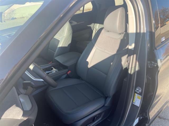 2026 Ford Explorer Active w/200A Pkg RWD