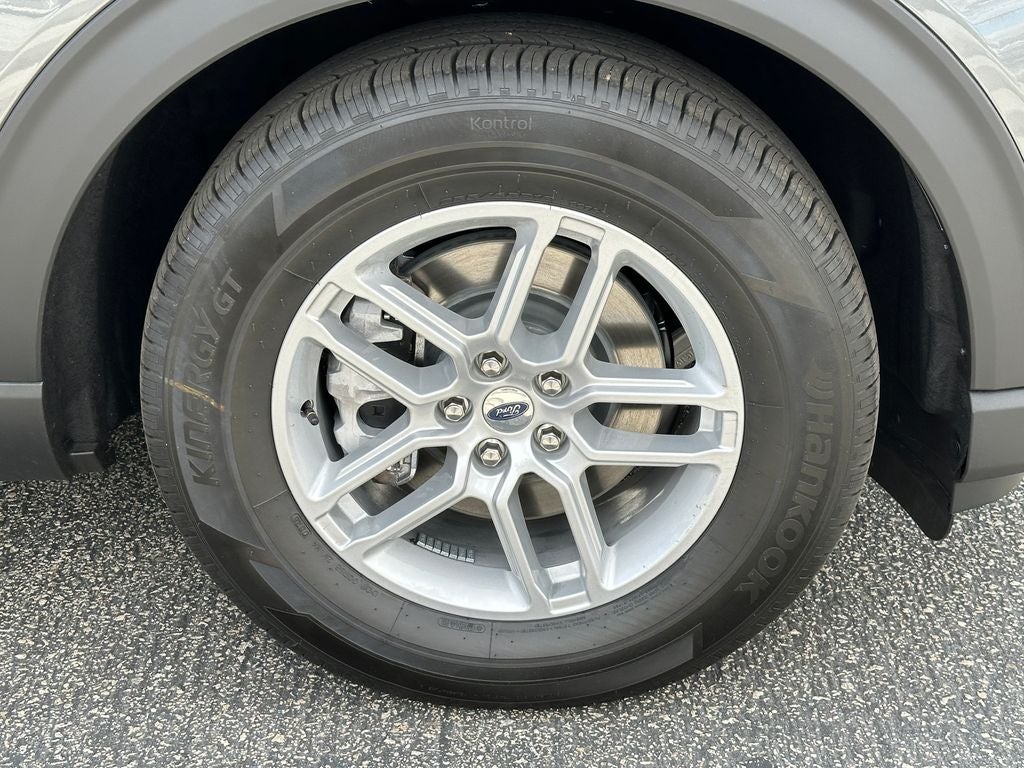 2026 Ford Explorer Active w/100A Pkg RWD