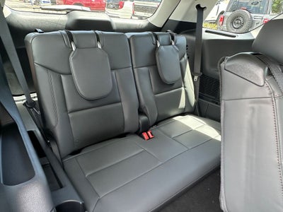 2026 Ford Explorer Active w/100A Pkg RWD