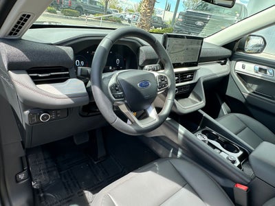 2026 Ford Explorer Active w/100A Pkg RWD