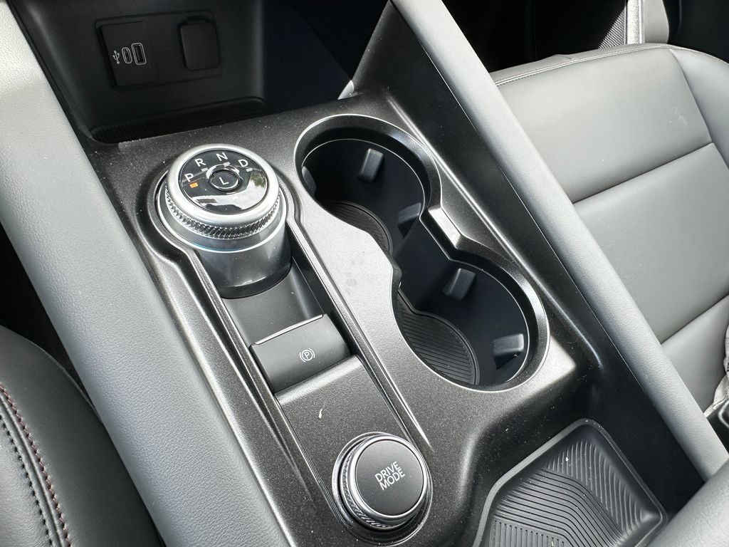 2026 Ford Explorer Active w/100A Pkg RWD