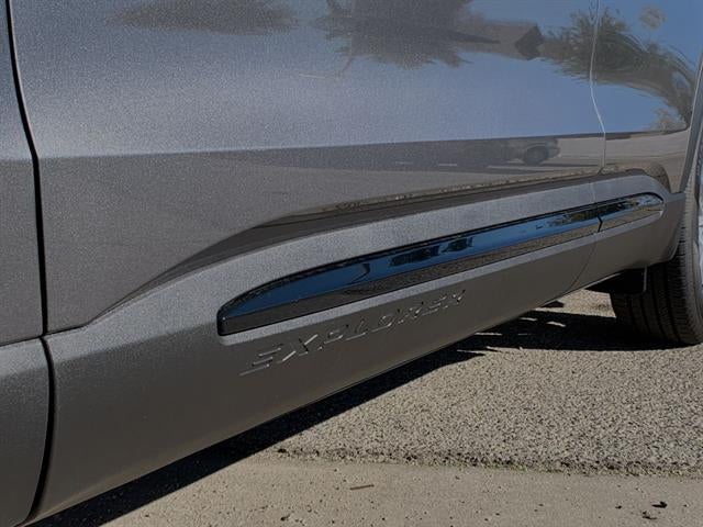 2026 Ford Explorer Active w/100A Pkg RWD