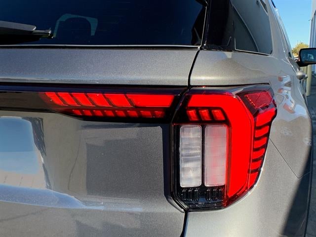 2026 Ford Explorer Active w/100A Pkg RWD