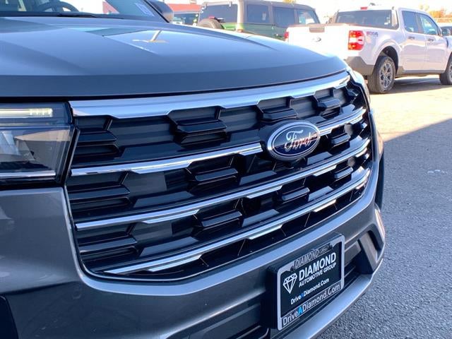 2026 Ford Explorer Active w/100A Pkg RWD