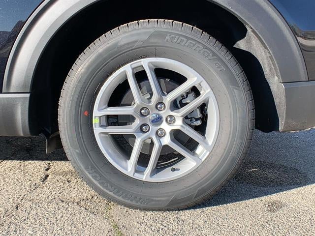 2026 Ford Explorer Active w/200A Pkg RWD